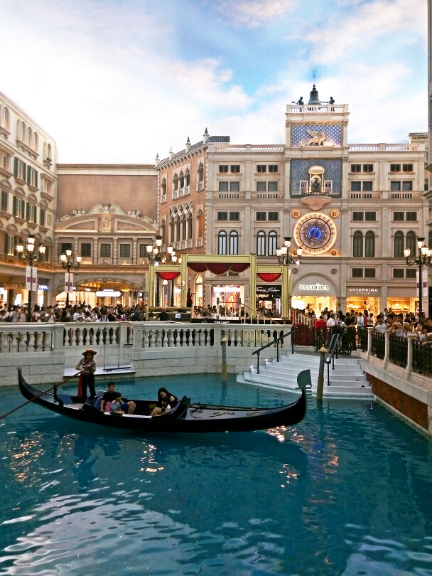 澳门之声，播音稿里的城市旋律